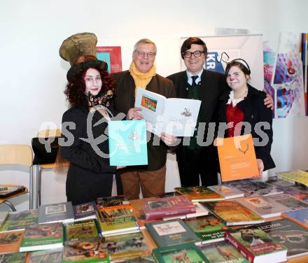 HTL Ferlach. Tag der offenen Tuer unter dem Motto Alice im Wunderland. Klaus Neuberger, Dir. Max Winkler. Ferlach, 25.1.2013.
Foto: Kuess
---
pressefotos, pressefotografie, kuess, qs, qspictures, sport, bild, bilder, bilddatenbank