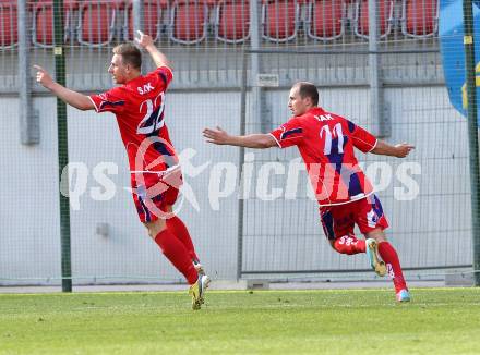 Fussball Regionalliga. SK Austria Klagenfurt gegen SAK.  Torjubel Darijo Biscan, Christian Dlopst (SAK). Klagenfurt, 12.5.2013.
Foto: Kuess
---
pressefotos, pressefotografie, kuess, qs, qspictures, sport, bild, bilder, bilddatenbank