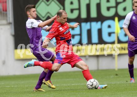 Fussball Regionalliga. SK Austria Klagenfurt gegen SAK. Lumbardh Salihu, (Austria Klagenfurt), Christian Dlopst  (SAK). Klagenfurt, 12.5.2013.
Foto: Kuess
---
pressefotos, pressefotografie, kuess, qs, qspictures, sport, bild, bilder, bilddatenbank