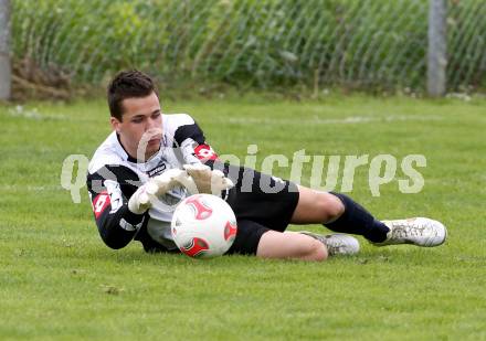 Fussball. Unterliga Ost. Woelfnitz gegen Liebenfels. Heindl Florian  (Liebenfels). Woelfnitz, 12.5.2013.
Foto: Kuess 
---
pressefotos, pressefotografie, kuess, qs, qspictures, sport, bild, bilder, bilddatenbank