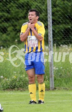 Fussball. Unterliga Ost. Woelfnitz gegen Liebenfels. Miloti Auron  (Liebenfels). Woelfnitz, 12.5.2013.
Foto: Kuess 
---
pressefotos, pressefotografie, kuess, qs, qspictures, sport, bild, bilder, bilddatenbank