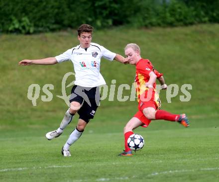 Fussball. Kaerntner Liga. ATSV Wolfsberg gegen WAC Amateure. Stoni Marcel Maximilian (Wolfsberg), Ritscher Maximilian (WAC Amateure). Wolfsberg, 16. 5. 2013.
Foto: Kuess
---
pressefotos, pressefotografie, kuess, qs, qspictures, sport, bild, bilder, bilddatenbank