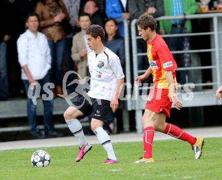 Fussball. Kaerntner Liga. ATSV Wolfsberg gegen WAC Amateure. Heine Thomas (Wolfsberg), Klicnik Marc (WAC Amateure). Wolfsberg, 16. 5. 2013.
Foto: Kuess
---
pressefotos, pressefotografie, kuess, qs, qspictures, sport, bild, bilder, bilddatenbank