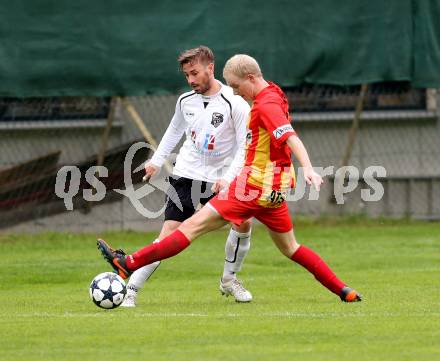 Fussball. Kaerntner Liga. ATSV Wolfsberg gegen WAC Amateure. Stoni Marcel Maximilian (Wolfsberg), Cemernjak Christoph (WAC Amateure). . Wolfsberg, 16. 5. 2013.
Foto: Kuess
---
pressefotos, pressefotografie, kuess, qs, qspictures, sport, bild, bilder, bilddatenbank