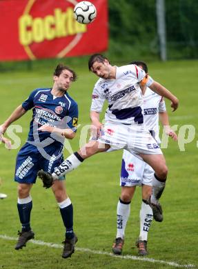 Fussball Regionalliga. SAK gegen Kalsdorf. Patrick Lausegger (SAK),Marvin Weinberger (Kalsdorf). Klagenfurt, am 17.5.2013.
Foto: Kuess
---
pressefotos, pressefotografie, kuess, qs, qspictures, sport, bild, bilder, bilddatenbank