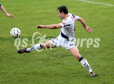 Fussball Regionalliga. SAK gegen Kalsdorf. Murat Veliu (SAK). Klagenfurt, am 17.5.2013.
Foto: Kuess
---
pressefotos, pressefotografie, kuess, qs, qspictures, sport, bild, bilder, bilddatenbank