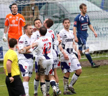 Fussball Regionalliga. SAK gegen Kalsdorf. Torjubel Murat Veliu (SAK). Klagenfurt, am 17.5.2013.
Foto: Kuess
---
pressefotos, pressefotografie, kuess, qs, qspictures, sport, bild, bilder, bilddatenbank