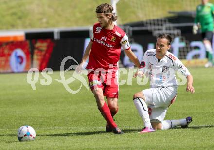 Fussball Bundesliga. RZ Pellets WAC gegen FC Admira Wacker Moedling.  Michael Liendl,  (WAC), Richard Windbichler (Moedling). Wolfsberg, 18.5.2013.
Foto: Kuess

---
pressefotos, pressefotografie, kuess, qs, qspictures, sport, bild, bilder, bilddatenbank