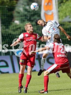 Fussball Bundesliga. RZ Pellets WAC gegen FC Admira Wacker Moedling.  Michele Polverino, (WAC),  Bernhard Schachner (Moedling). Wolfsberg, 18.5.2013.
Foto: Kuess

---
pressefotos, pressefotografie, kuess, qs, qspictures, sport, bild, bilder, bilddatenbank