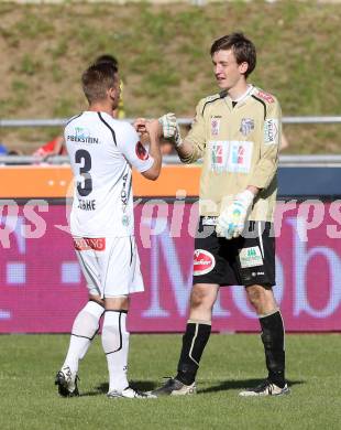 Fussball Bundesliga. RZ Pellets WAC gegen FC Admira Wacker Moedling.  Manuel Kerhe, Max Friesacher (WAC). Wolfsberg, 18.5.2013.
Foto: Kuess

---
pressefotos, pressefotografie, kuess, qs, qspictures, sport, bild, bilder, bilddatenbank