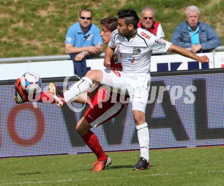 Fussball Bundesliga. RZ Pellets WAC gegen FC Admira Wacker Moedling.  Michele Polverino,  (WAC),   Lukas Thuerauer (Moedling). Wolfsberg, 18.5.2013.
Foto: Kuess

---
pressefotos, pressefotografie, kuess, qs, qspictures, sport, bild, bilder, bilddatenbank