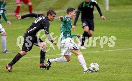 Fussball Regionalliga. Feldkirchen gegen Pasching. Kevin Winkler, (Feldkirchen), Marco Perchtold  (Pasching). Feldkirchen, 24.5.2013.
Foto: Kuess
---
pressefotos, pressefotografie, kuess, qs, qspictures, sport, bild, bilder, bilddatenbank