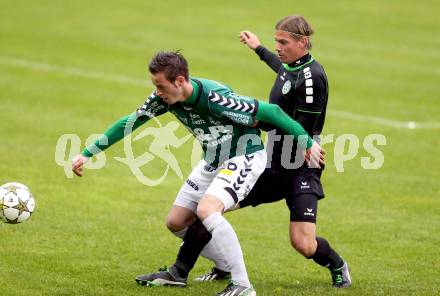 Fussball Regionalliga. Feldkirchen gegen Pasching. Kevin Vaschauner,  (Feldkirchen), Thomas Krammer (Pasching). Feldkirchen, 24.5.2013.
Foto: Kuess
---
pressefotos, pressefotografie, kuess, qs, qspictures, sport, bild, bilder, bilddatenbank