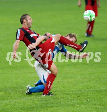 Fussball Regionalliga. VSV gegen LASK Linz. Isopp Johannes (VSV), Harding Georg (LASK). Villach, 25.5.2013.
Foto: Kuess
---
pressefotos, pressefotografie, kuess, qs, qspictures, sport, bild, bilder, bilddatenbank