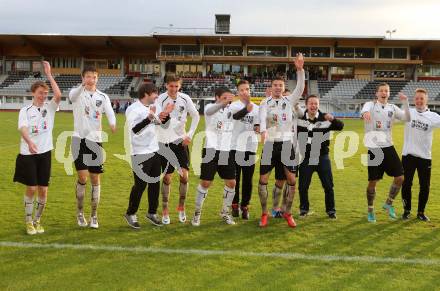 Fussball Kaerntner Liga. WAC Amateure gegen Lienz. Meisterjubel WAC. Wolfsberg, am 25.5.2013.
Foto: Kuess
---
pressefotos, pressefotografie, kuess, qs, qspictures, sport, bild, bilder, bilddatenbank