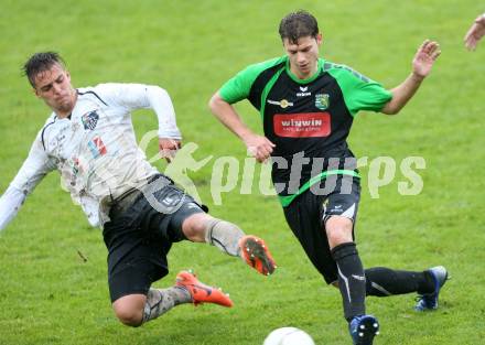 Fussball Kaerntner Liga. WAC Amateure. gegen Lienz. Martin Salentinig, (WAC), Lukas Steiner  (Lienz). Wolfsberg, am 25.5.2013.
Foto: Kuess
---
pressefotos, pressefotografie, kuess, qs, qspictures, sport, bild, bilder, bilddatenbank