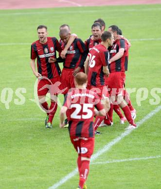 Fussball Regionalliga. VSV gegen LASK Linz. Torjubel (LASK). Villach, 25.5.2013.
Foto: Kuess
---
pressefotos, pressefotografie, kuess, qs, qspictures, sport, bild, bilder, bilddatenbank