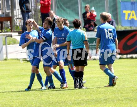 Fussball. Unterliga Ost. ASV gegen Globasnitz. Torjubel (ASV). Klagenfurt, 26.6.2013.
Foto: Kuess 
---
pressefotos, pressefotografie, kuess, qs, qspictures, sport, bild, bilder, bilddatenbank