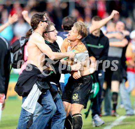 Fussball Bundesliga. RZ Pellets WAC gegen FC Wacker Innsbruck.. Fans, Sebastian Siller (Innsbruck). Wolfsberg, 26.5.2013.
Foto: Kuess

---
pressefotos, pressefotografie, kuess, qs, qspictures, sport, bild, bilder, bilddatenbank