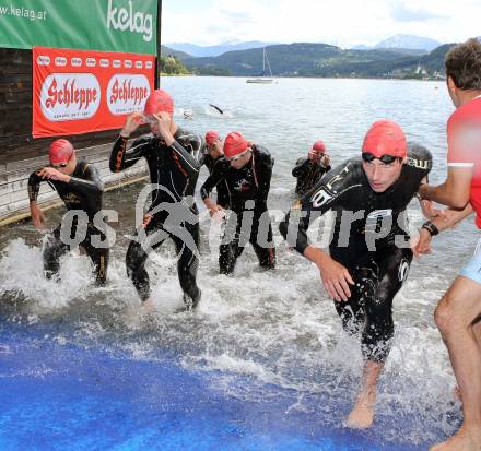 Triathlon. Oesterreichische Staatsmeisterschaft. Schwimmausstieg. Poertschach, 26.5.2013.
Foto: Kuess
---
pressefotos, pressefotografie, kuess, qs, qspictures, sport, bild, bilder, bilddatenbank