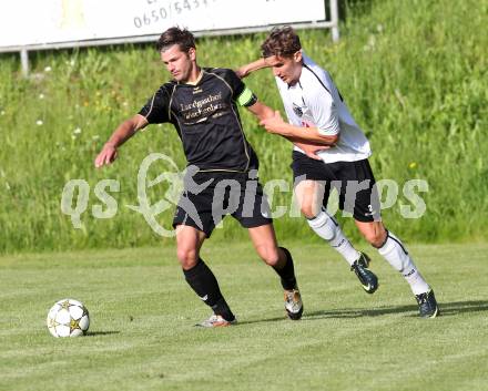 Fussball. Kaerntner Liga. Koettmannsdorf gegen WAC Amateure. Globotschnig Daniel (K) (Koettmannsdorf), Guetz Moritz (WAC). Koettmannsdorf, 29. 5. 2013.
Foto: Kuess
---
pressefotos, pressefotografie, kuess, qs, qspictures, sport, bild, bilder, bilddatenbank