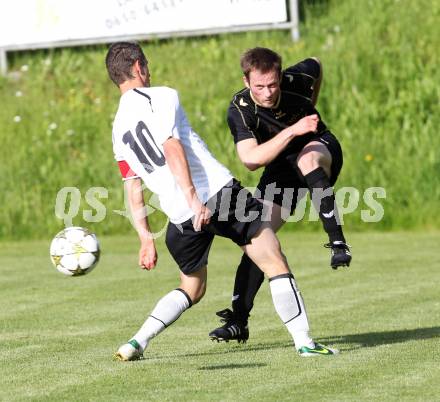 Fussball. Kaerntner Liga. Koettmannsdorf gegen WAC Amateure. Radinger Patrick Peter (Koettmannsdorf), Pfennich Patrick (K) (WAC). Koettmannsdorf, 29. 5. 2013.
Foto: Kuess
---
pressefotos, pressefotografie, kuess, qs, qspictures, sport, bild, bilder, bilddatenbank