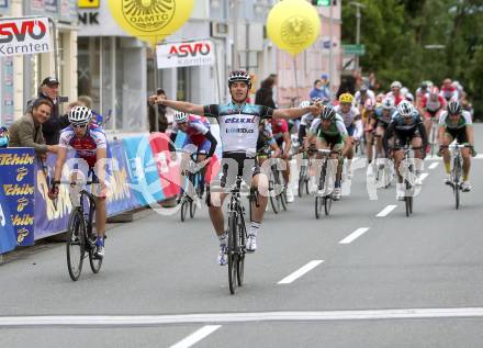 Radsport. Strassenrennen. Zielsprint. ALAPHILIPPE Julian. Voelkermarkt, am 2.6.2013.
Foto: Kuess
---
pressefotos, pressefotografie, kuess, qs, qspictures, sport, bild, bilder, bilddatenbank