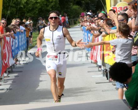 Triathlon. 5150 Triathlon Klagenfurt. Nikolaus Wihlidal (AUT). Klagenfurt, am 9.6.2013.
Foto: Kuess
---
pressefotos, pressefotografie, kuess, qs, qspictures, sport, bild, bilder, bilddatenbank