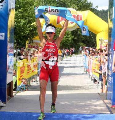 Triathlon. 5150 Triathlon Klagenfurt. Barbara Riveros (CHI). Klagenfurt, am 9.6.2013.
Foto: Kuess
---
pressefotos, pressefotografie, kuess, qs, qspictures, sport, bild, bilder, bilddatenbank