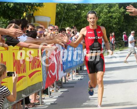 Triathlon. 5150 Triathlon Klagenfurt. Stuart Hayes (GBR). Klagenfurt, am 9.6.2013.
Foto: Kuess
---
pressefotos, pressefotografie, kuess, qs, qspictures, sport, bild, bilder, bilddatenbank