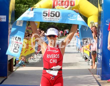 Triathlon. 5150 Triathlon Klagenfurt. Barbara Riveros (CHI). Klagenfurt, am 9.6.2013.
Foto: Kuess
---
pressefotos, pressefotografie, kuess, qs, qspictures, sport, bild, bilder, bilddatenbank