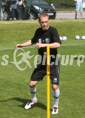 Fussball. Bundesliga. RZ Pellets WAC. Training. Danijel Micic. Wolfsberg, 12.6.2013.
Foto: Kuess
---
pressefotos, pressefotografie, kuess, qs, qspictures, sport, bild, bilder, bilddatenbank