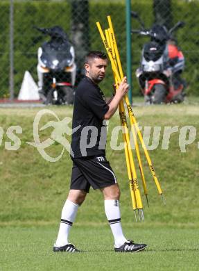 Fussball. Bundesliga. RZ Pellets WAC. Training. Trainer Nenad Bjelica. Wolfsberg, 12.6.2013.
Foto: Kuess
---
pressefotos, pressefotografie, kuess, qs, qspictures, sport, bild, bilder, bilddatenbank