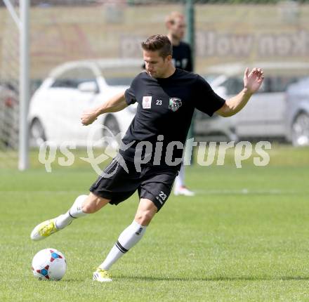 Fussball. Bundesliga. RZ Pellets WAC. Training. Daniel Dunst. Wolfsberg, 12.6.2013.
Foto: Kuess
---
pressefotos, pressefotografie, kuess, qs, qspictures, sport, bild, bilder, bilddatenbank