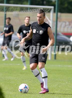 Fussball. Bundesliga. RZ Pellets WAC. Training. Sandro Gotal. Wolfsberg, 12.6.2013.
Foto: Kuess
---
pressefotos, pressefotografie, kuess, qs, qspictures, sport, bild, bilder, bilddatenbank