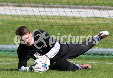 Fussball. Bundesliga. RZ Pellets WAC. Training. Maximilian Friesacher Wolfsberg, 12.6.2013.
Foto: Kuess
---
pressefotos, pressefotografie, kuess, qs, qspictures, sport, bild, bilder, bilddatenbank