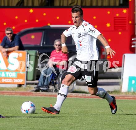 Fussball Bundesliga. Testspiel RZ Pellest WAC gegen NK Celje. Sandro Gotal. Voelkermarkt, am 21.6.2013.
Foto: Kuess
---
pressefotos, pressefotografie, kuess, qs, qspictures, sport, bild, bilder, bilddatenbank