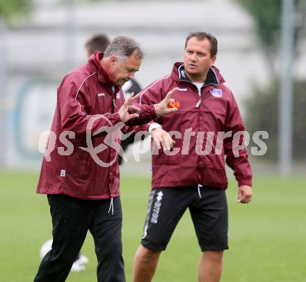 Fussball Regionalliga. Training SK Austria Klagenfurt. Trainer Joze Prelogar, Co-Trainer Alexander Suppantschitsch. Klagenfurt, am 24.6.2013.
Foto: Kuess
---
pressefotos, pressefotografie, kuess, qs, qspictures, sport, bild, bilder, bilddatenbank