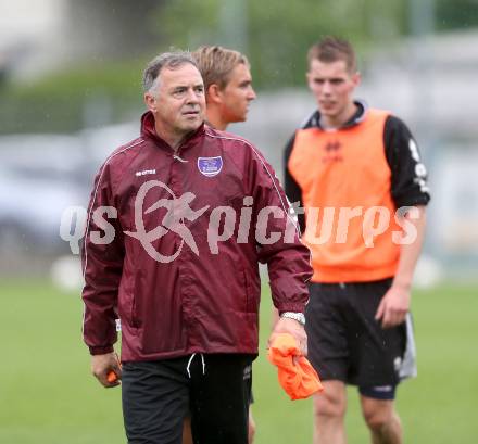 Fussball Regionalliga. Training SK Austria Klagenfurt. Trainer Joze Prelogar. Klagenfurt, am 24.6.2013.
Foto: Kuess
---
pressefotos, pressefotografie, kuess, qs, qspictures, sport, bild, bilder, bilddatenbank