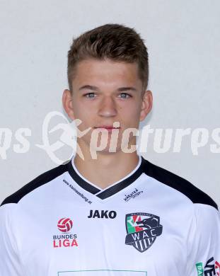 Fussball Bundesliga. RZ Pellets WAC.  Mannschaftsfototermin.  Portrait.  Maximilian Ritscher. Wolfsberg, 1.7.2013.
Foto: Kuess 
---
pressefotos, pressefotografie, kuess, qs, qspictures, sport, bild, bilder, bilddatenbank