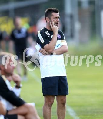 Fussball Testspiel. FK Austria Wien gegen Arminia Bielefeld.  Trainer Nenad Bjelica (Wien). Velden, am 2.7.2013.
Foto: Kuess
---
pressefotos, pressefotografie, kuess, qs, qspictures, sport, bild, bilder, bilddatenbank