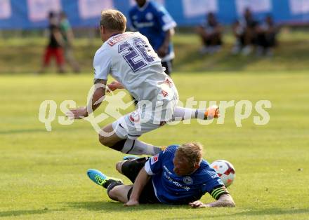 Fussball Testspiel. FK Austria Wien gegen Arminia Bielefeld.  Daniel Royer (Wien), Thomas Huebener (Bielefeld). Velden, am 2.7.2013.
Foto: Kuess
---
pressefotos, pressefotografie, kuess, qs, qspictures, sport, bild, bilder, bilddatenbank