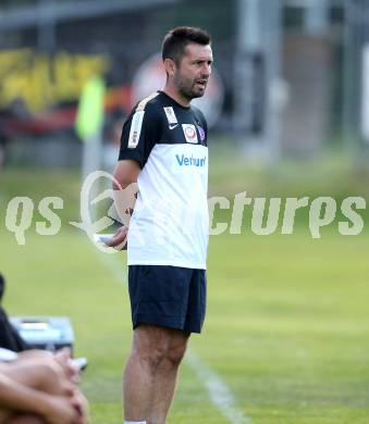 Fussball Testspiel. FK Austria Wien gegen Arminia Bielefeld.  Trainer Nenad Bjelica (Wien). Velden, am 2.7.2013.
Foto: Kuess
---
pressefotos, pressefotografie, kuess, qs, qspictures, sport, bild, bilder, bilddatenbank