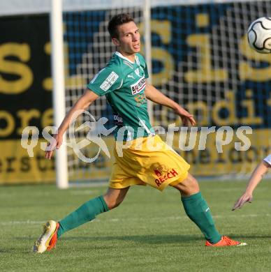 Fussball OEFB Cup. SAK gegen Voecklamarkt. Christian Brandl (Voecklamarkt). Welzenegg, am 12.7.2013.
Foto: Kuess
---
pressefotos, pressefotografie, kuess, qs, qspictures, sport, bild, bilder, bilddatenbank