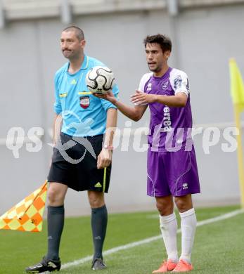 Fussball. OEFB Cup. Austria Klagenfurt gegen Wiener Viktoria. Alonso Perez Noel (Klagenfurt) . Klagenfurt, 13.7.2013.
Foto: Kuess
---
pressefotos, pressefotografie, kuess, qs, qspictures, sport, bild, bilder, bilddatenbank