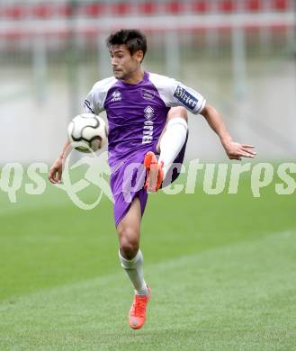 Fussball. OEFB Cup. Austria Klagenfurt gegen Wiener Viktoria. Alonso Perez Noel (Klagenfurt) . Klagenfurt, 13.7.2013.
Foto: Kuess
---
pressefotos, pressefotografie, kuess, qs, qspictures, sport, bild, bilder, bilddatenbank