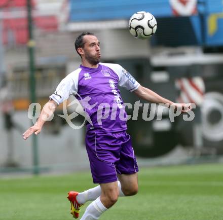 Fussball. OEFB Cup. Austria Klagenfurt gegen Wiener Viktoria. Christian Prawda (Klagenfurt). Klagenfurt, 13.7.2013.
Foto: Kuess
---
pressefotos, pressefotografie, kuess, qs, qspictures, sport, bild, bilder, bilddatenbank