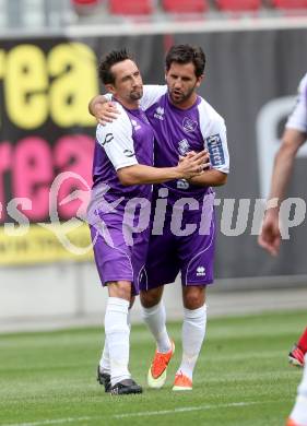 Fussball.OEFB Cup. Austria Klagenfurt gegen Wiener Viktoria. torjubel Matthias Dollinger, Sandro Zakany (Klagenfurt).. Klagenfurt, 13.7.2013.
Foto: Kuess
---
pressefotos, pressefotografie, kuess, qs, qspictures, sport, bild, bilder, bilddatenbank