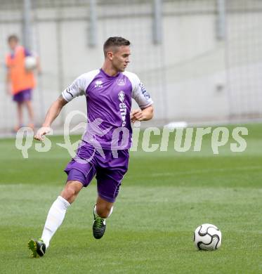 Fussball. OEFB Cup. Austria Klagenfurt gegen Wiener Viktoria. Patrick Stornig  (Klagenfurt). Klagenfurt, 13.7.2013.
Foto: Kuess
---
pressefotos, pressefotografie, kuess, qs, qspictures, sport, bild, bilder, bilddatenbank