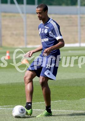 Fussball. FC Schalke 04. Trainingslager.  Joel Matip. Klagenfurt, 20.7.2013.
Foto: Kuess
---
pressefotos, pressefotografie, kuess, qs, qspictures, sport, bild, bilder, bilddatenbank